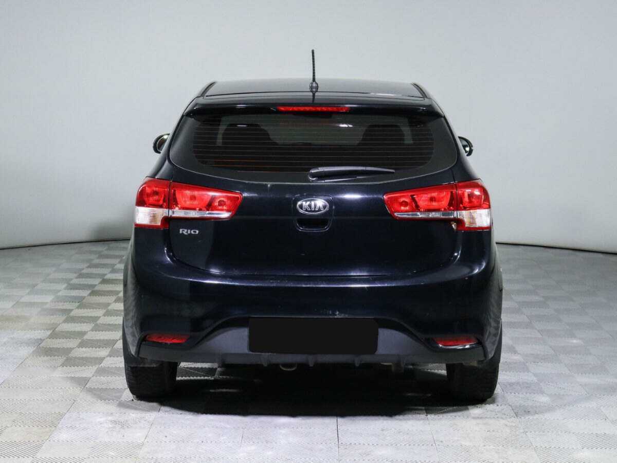 Kia Rio с пробегом — 2016 год. Фото: #4