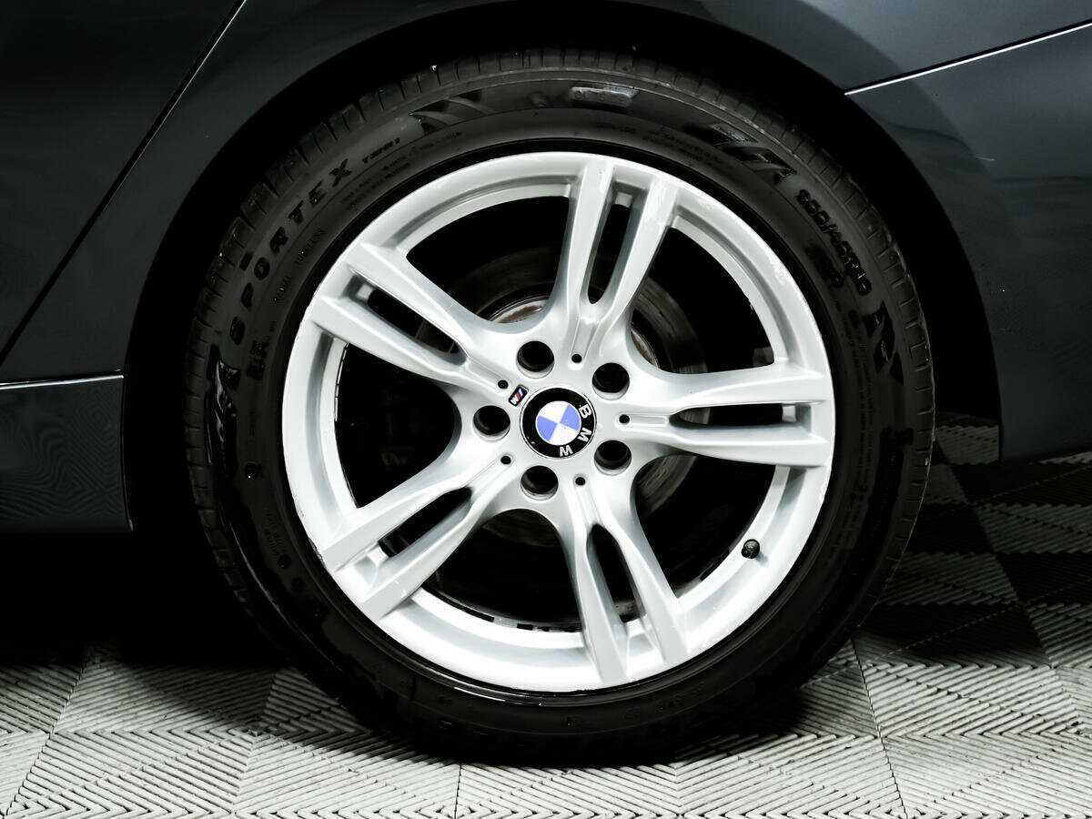 BMW 3 серии с пробегом — 2016 год. Фото: #13