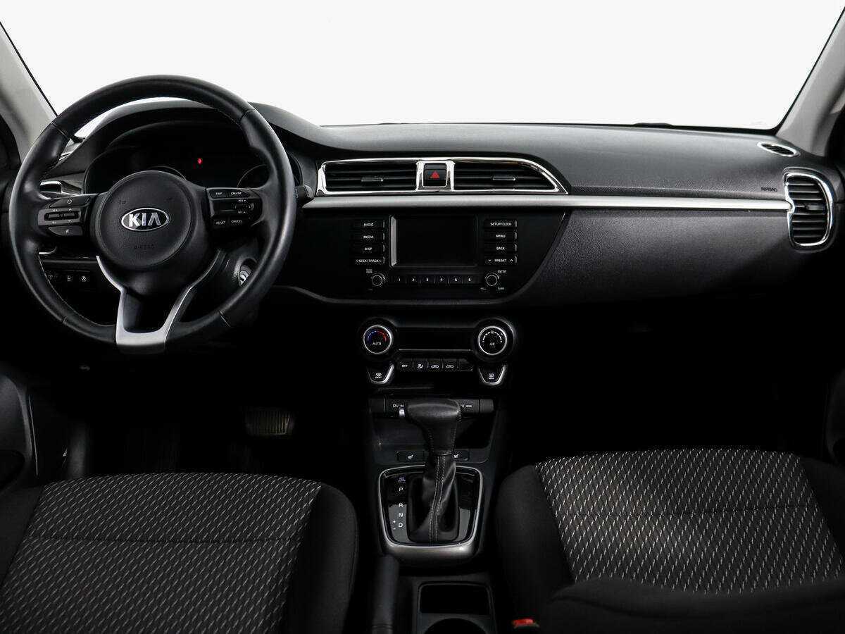 Kia Rio с пробегом — 2018 год. Фото: #9