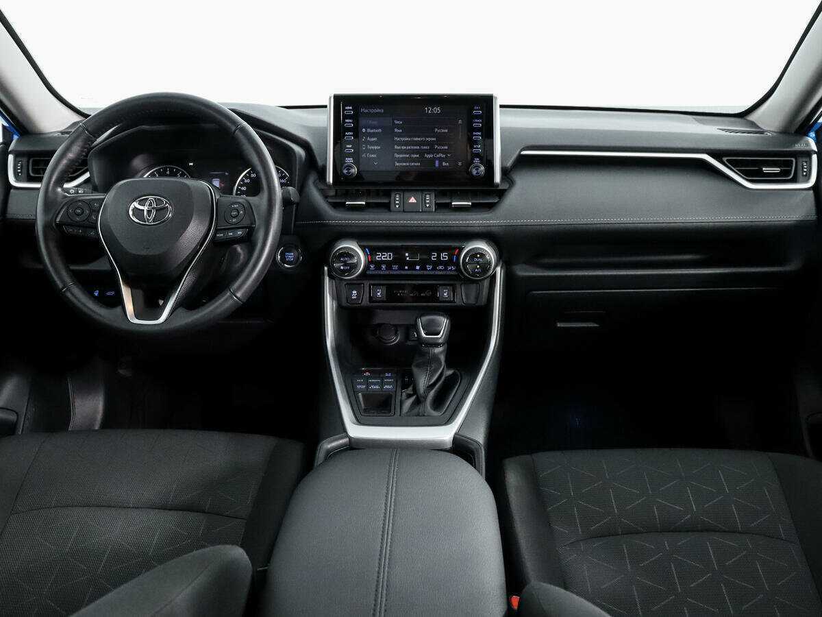 Toyota RAV4 с пробегом — 2021 год. Фото: #8