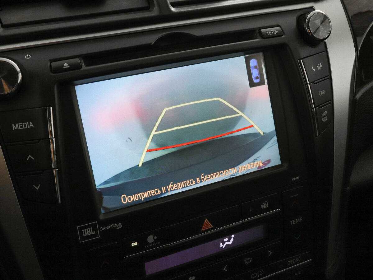 Toyota Camry с пробегом — 2015 год. Фото: #12