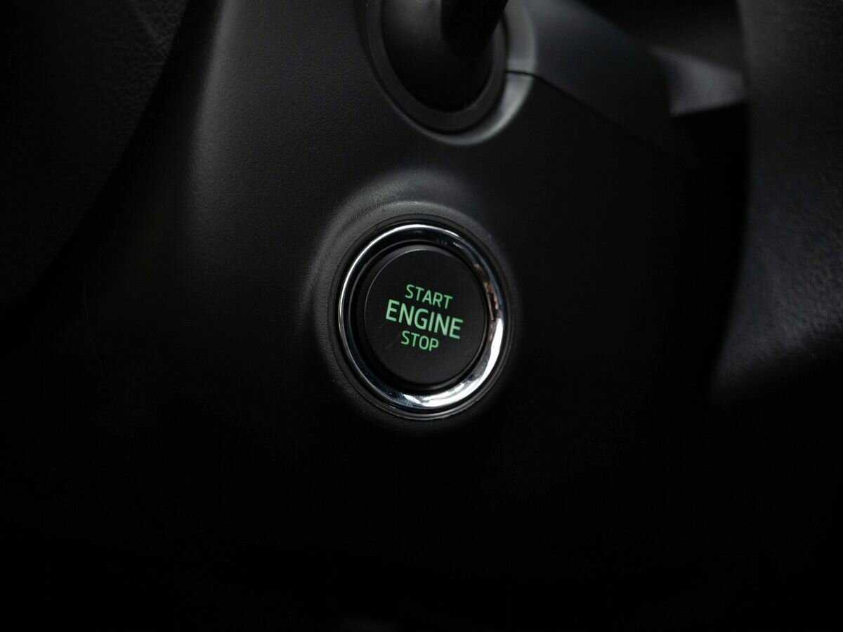 Skoda Rapid с пробегом — 2020 год. Фото: #23