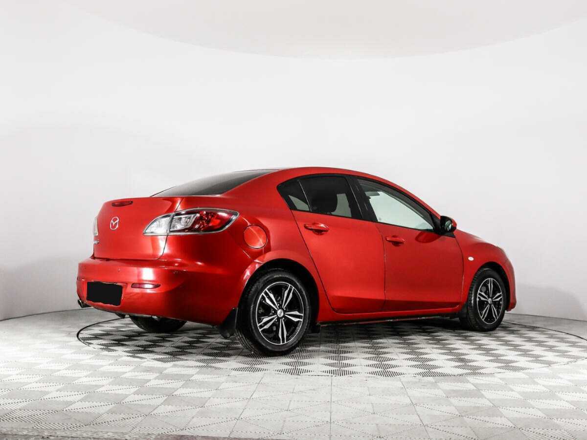 Mazda 3 с пробегом — 2012 год. Фото: #4