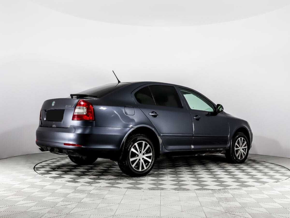 Skoda Octavia с пробегом — 2012 год. Фото: #4