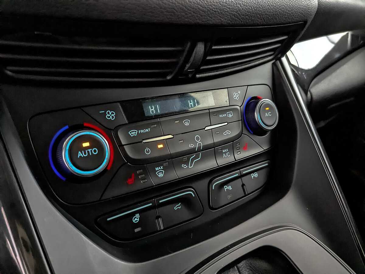 Ford Kuga с пробегом — 2018 год. Фото: #20