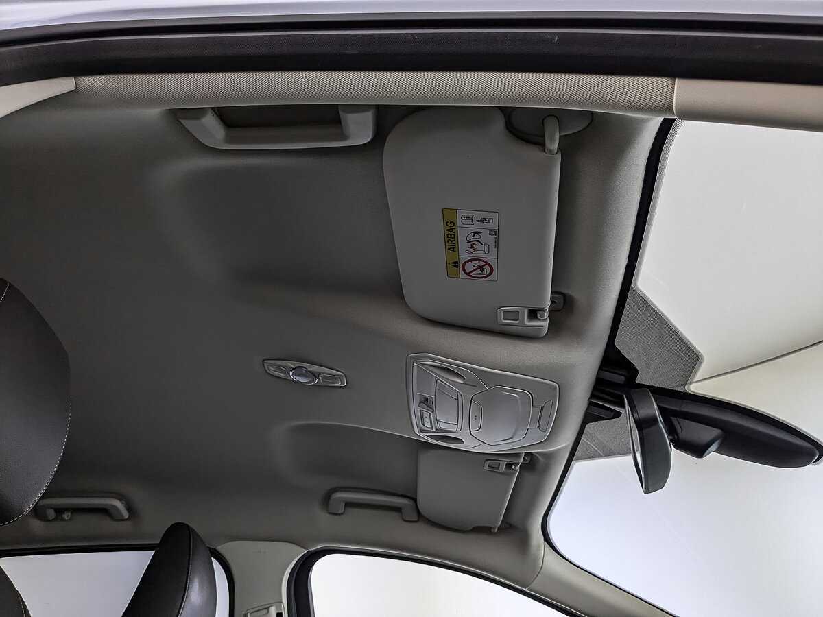 Ford Kuga с пробегом — 2018 год. Фото: #22