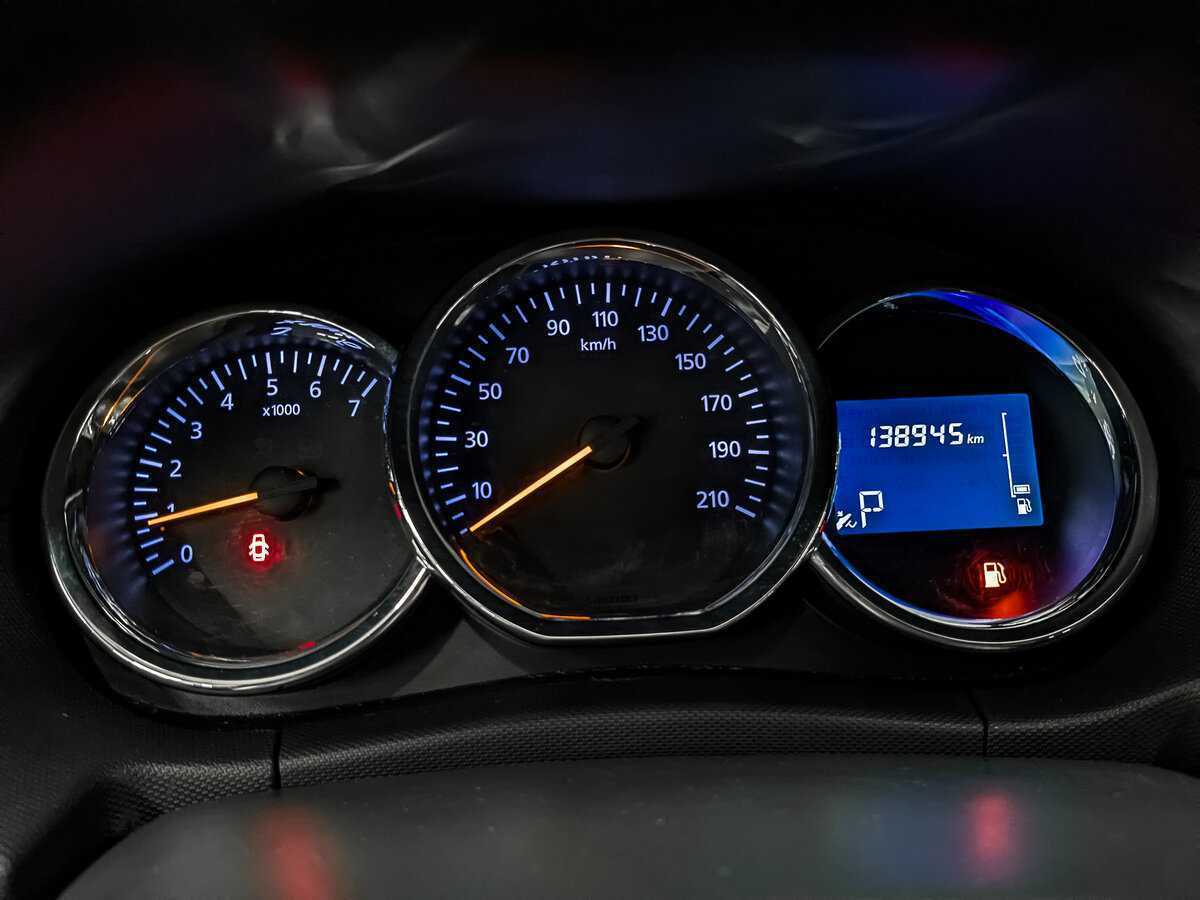 Renault Duster с пробегом — 2018 год. Фото: #15