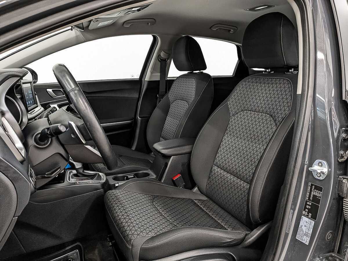 Kia Ceed с пробегом — 2019 год. Фото: #19