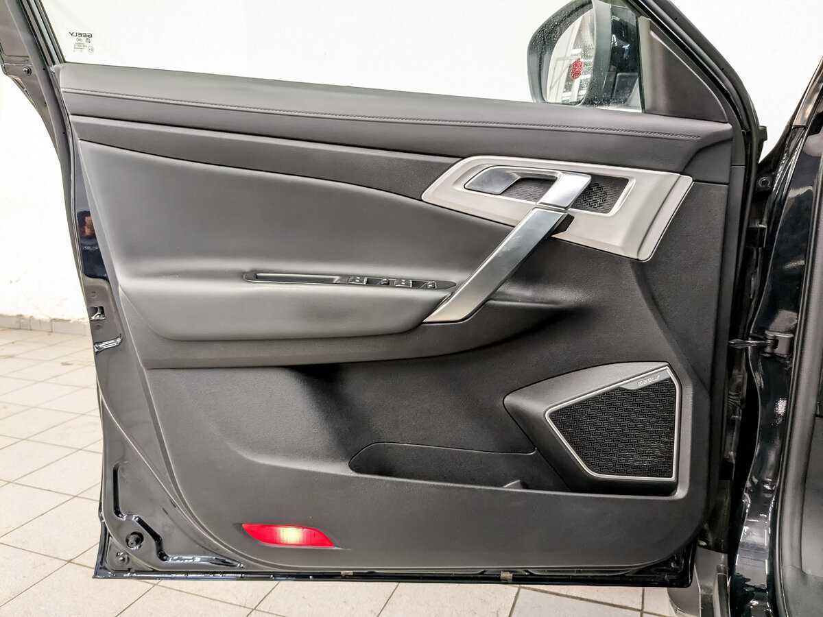 Geely Atlas с пробегом — 2021 год. Фото: #18