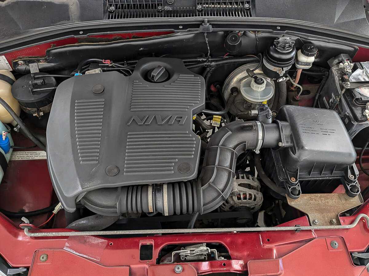 Chevrolet Niva с пробегом — 2015 год. Фото: #8