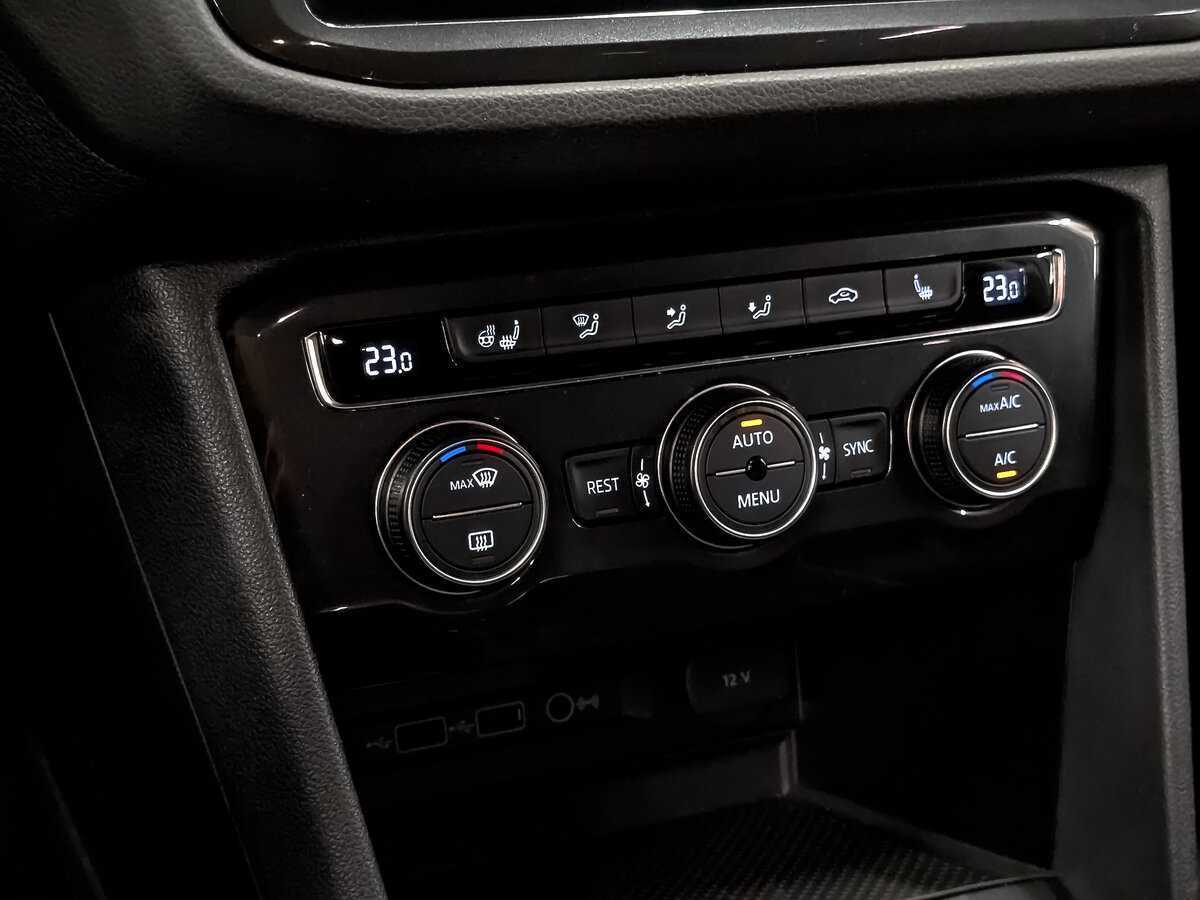 Volkswagen Tiguan с пробегом — 2020 год. Фото: #20