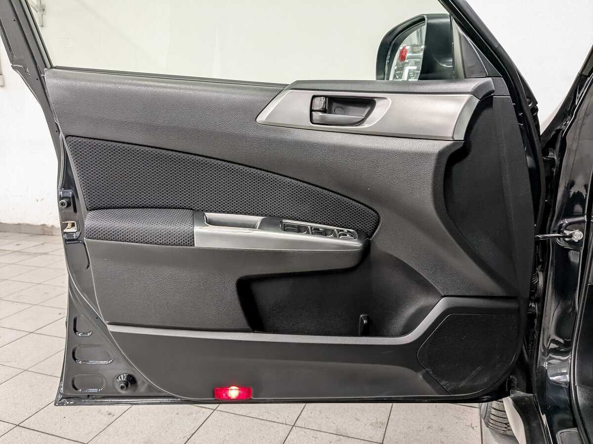 Subaru Forester с пробегом — 2012 год. Фото: #18