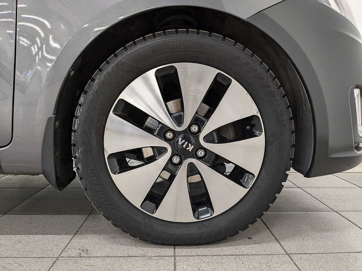 Kia Rio с пробегом — 2014 год. Фото: #11