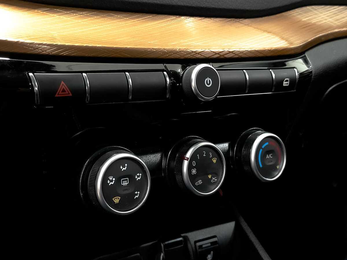 Lada (ВАЗ) Vesta с пробегом — 2024 год. Фото: #20