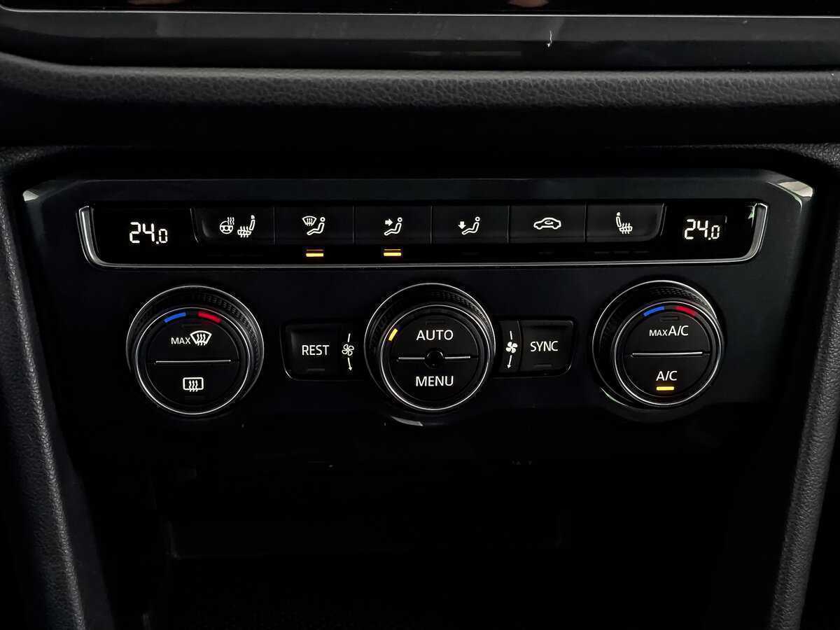 Volkswagen Tiguan с пробегом — 2018 год. Фото: #20