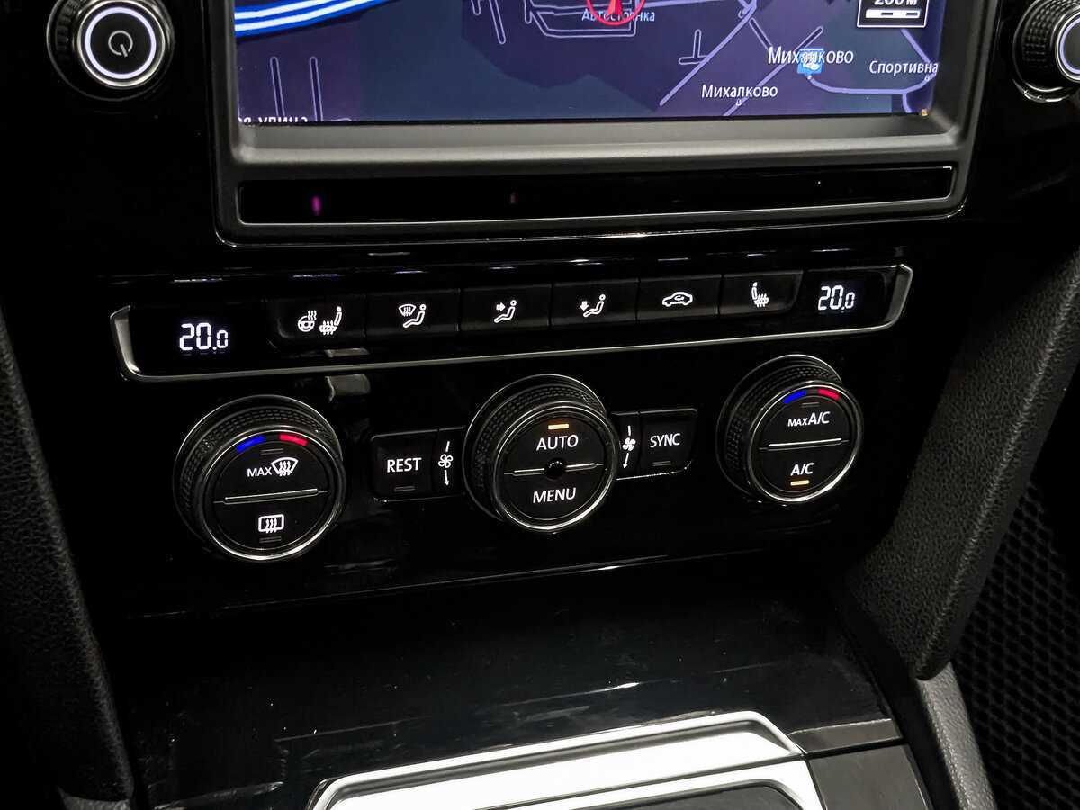 Volkswagen Passat с пробегом — 2015 год. Фото: #20