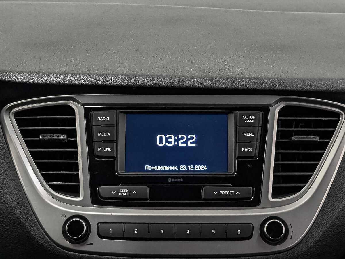 Hyundai Solaris с пробегом — 2021 год. Фото: #16