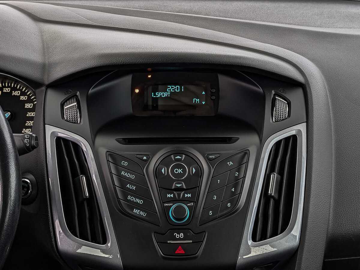 Ford Focus с пробегом — 2014 год. Фото: #16