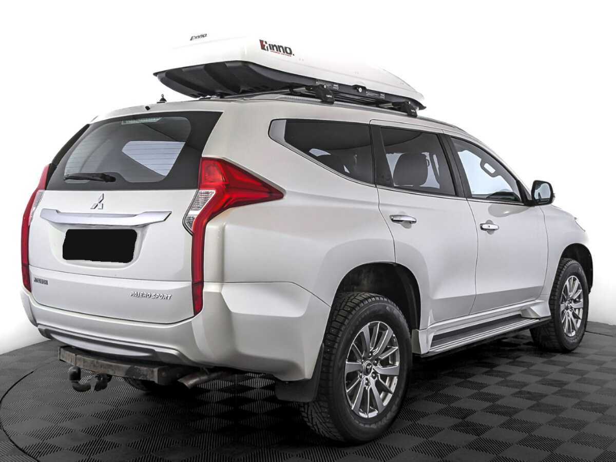 Mitsubishi Pajero Sport с пробегом — 2018 год. Фото: #4
