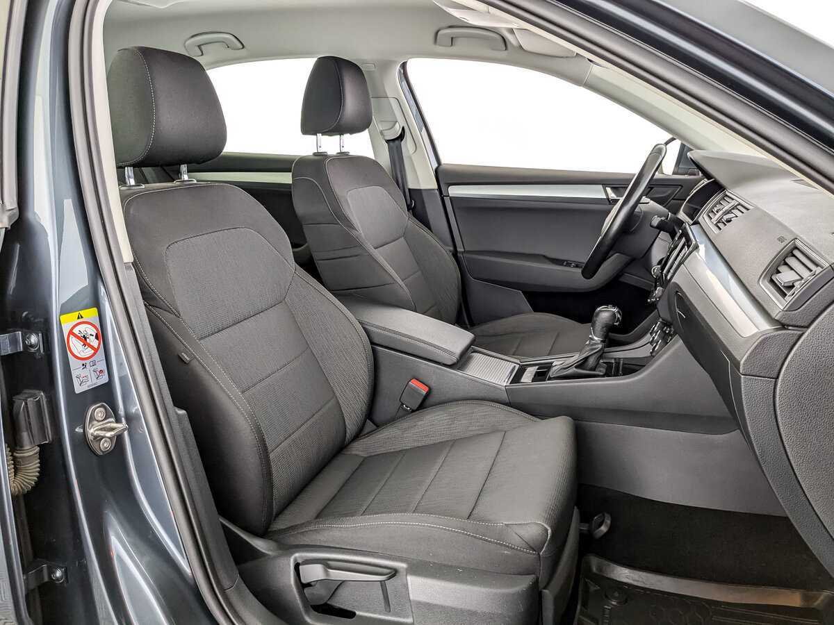 Skoda Superb с пробегом — 2019 год. Фото: #22