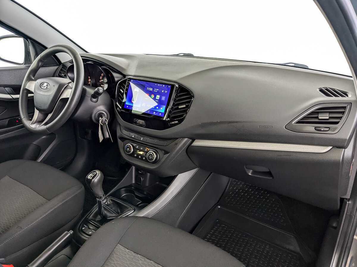 Lada (ВАЗ) Vesta с пробегом — 2017 год. Фото: #10