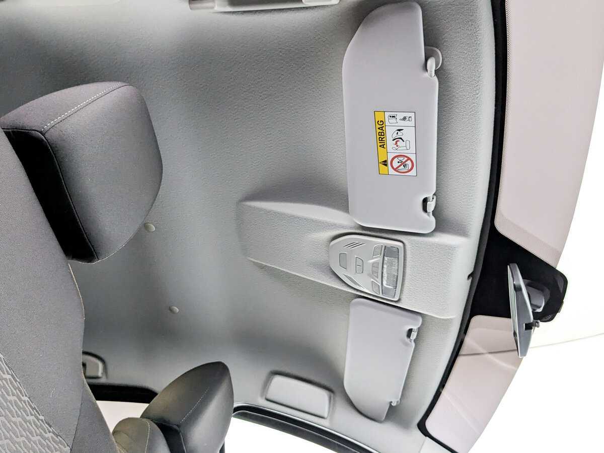 Lada (ВАЗ) Vesta с пробегом — 2017 год. Фото: #21