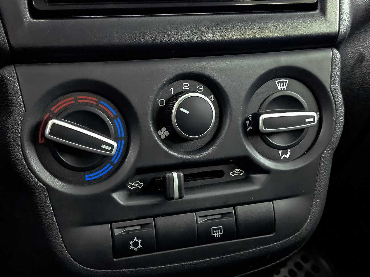 Lada (ВАЗ) Granta с пробегом — 2023 год. Фото: #20