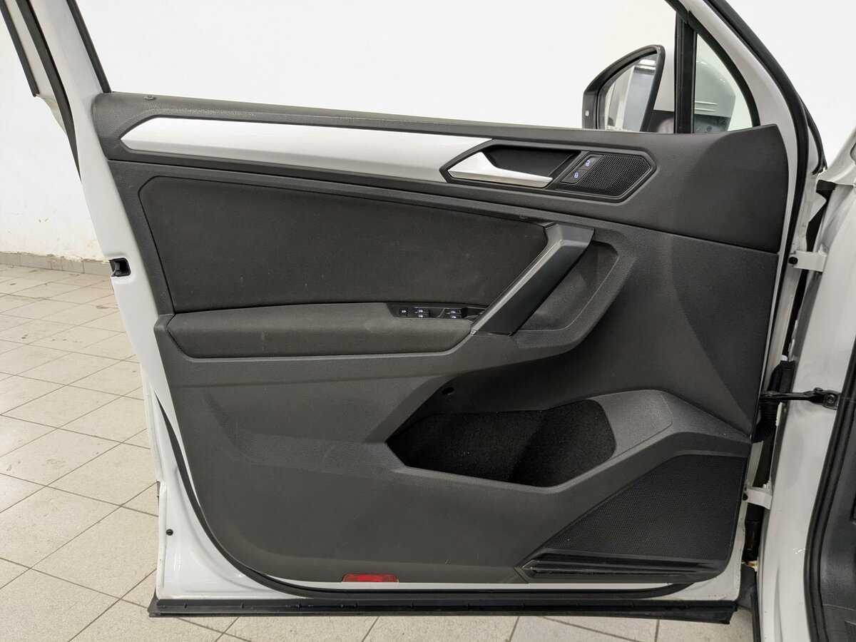 Volkswagen Tiguan с пробегом — 2021 год. Фото: #18