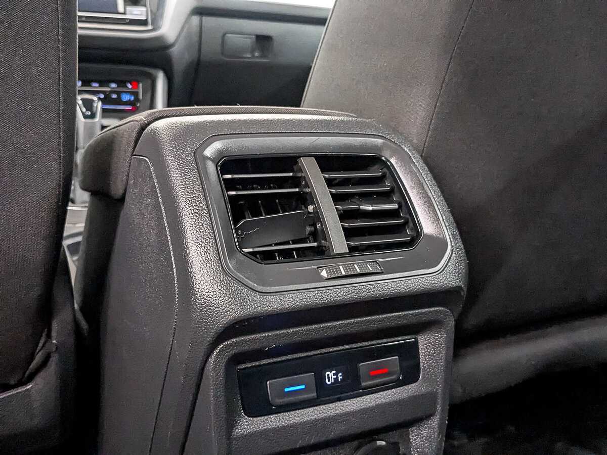 Volkswagen Tiguan с пробегом — 2021 год. Фото: #23