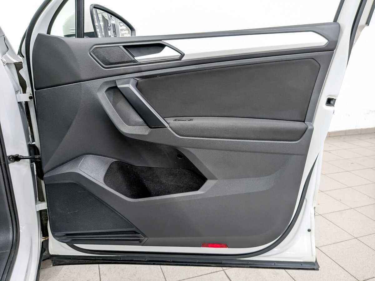 Volkswagen Tiguan с пробегом — 2021 год. Фото: #22
