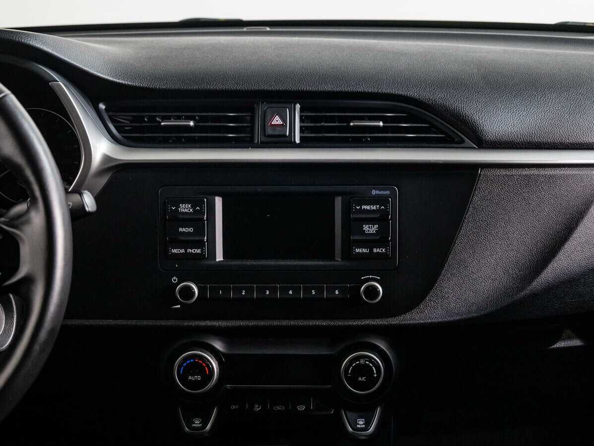 Kia Rio с пробегом — 2021 год. Фото: #12