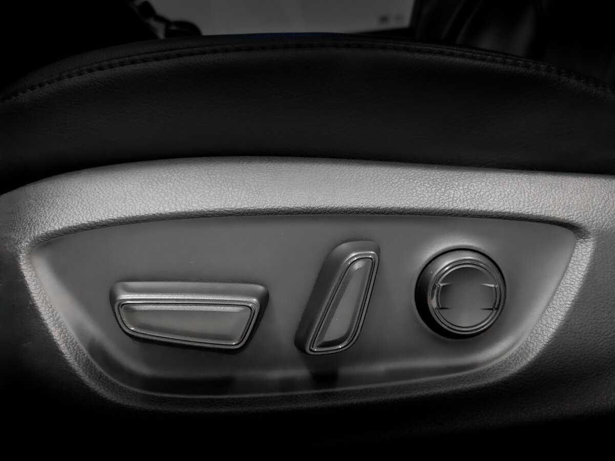 Toyota Camry с пробегом — 2019 год. Фото: #18