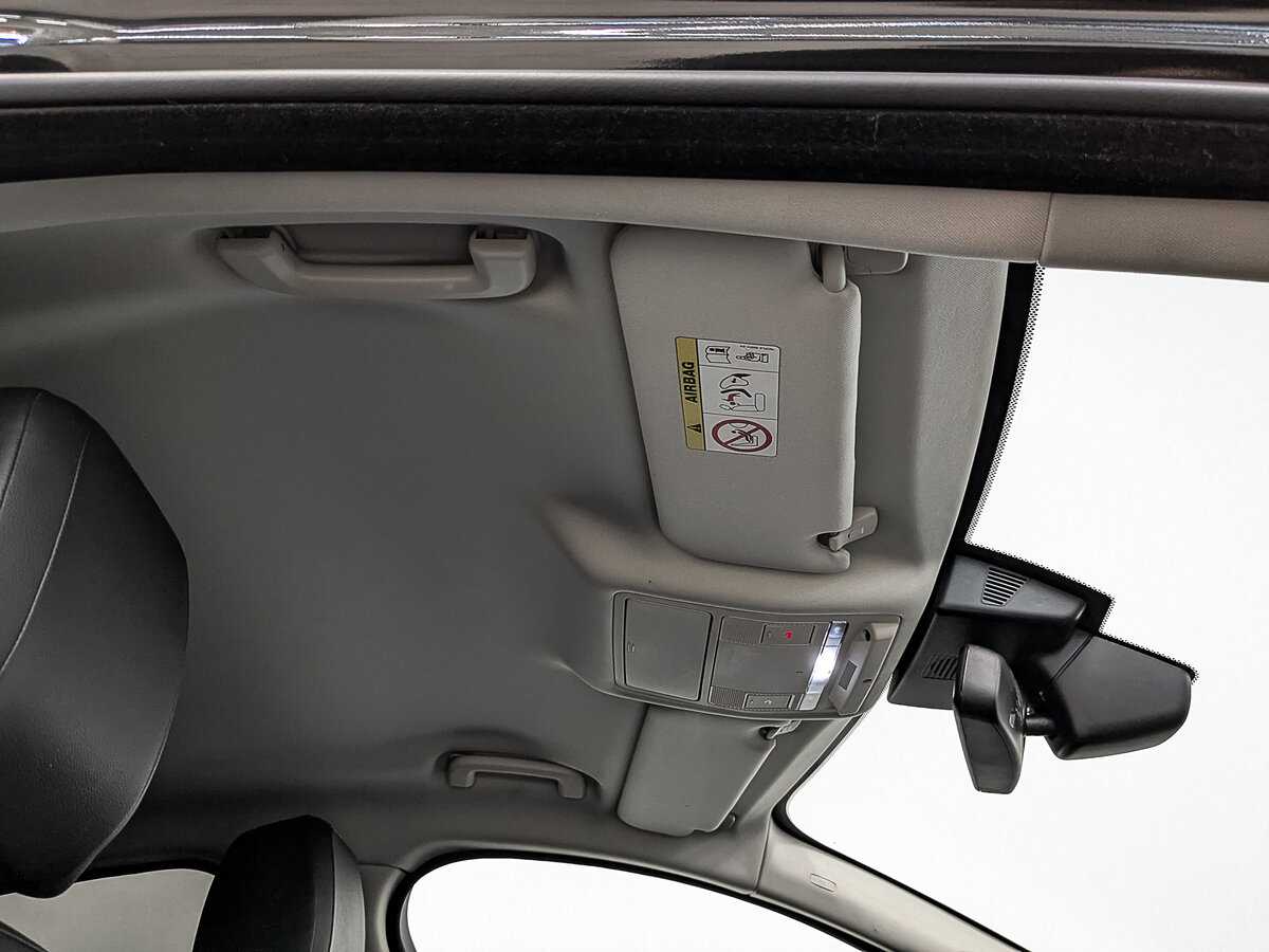 Jaguar XF с пробегом — 2017 год. Фото: #20