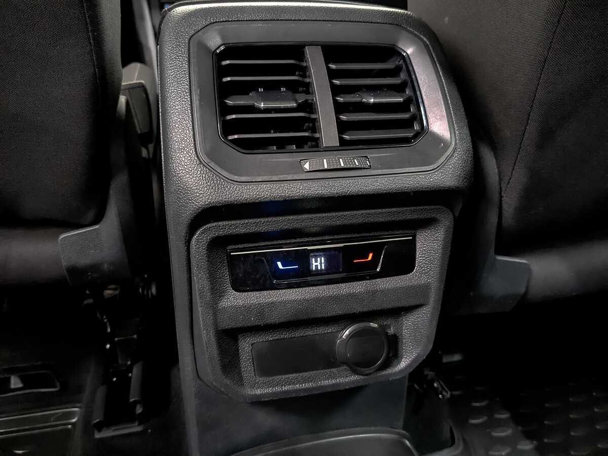 Volkswagen Tiguan с пробегом — 2021 год. Фото: #22