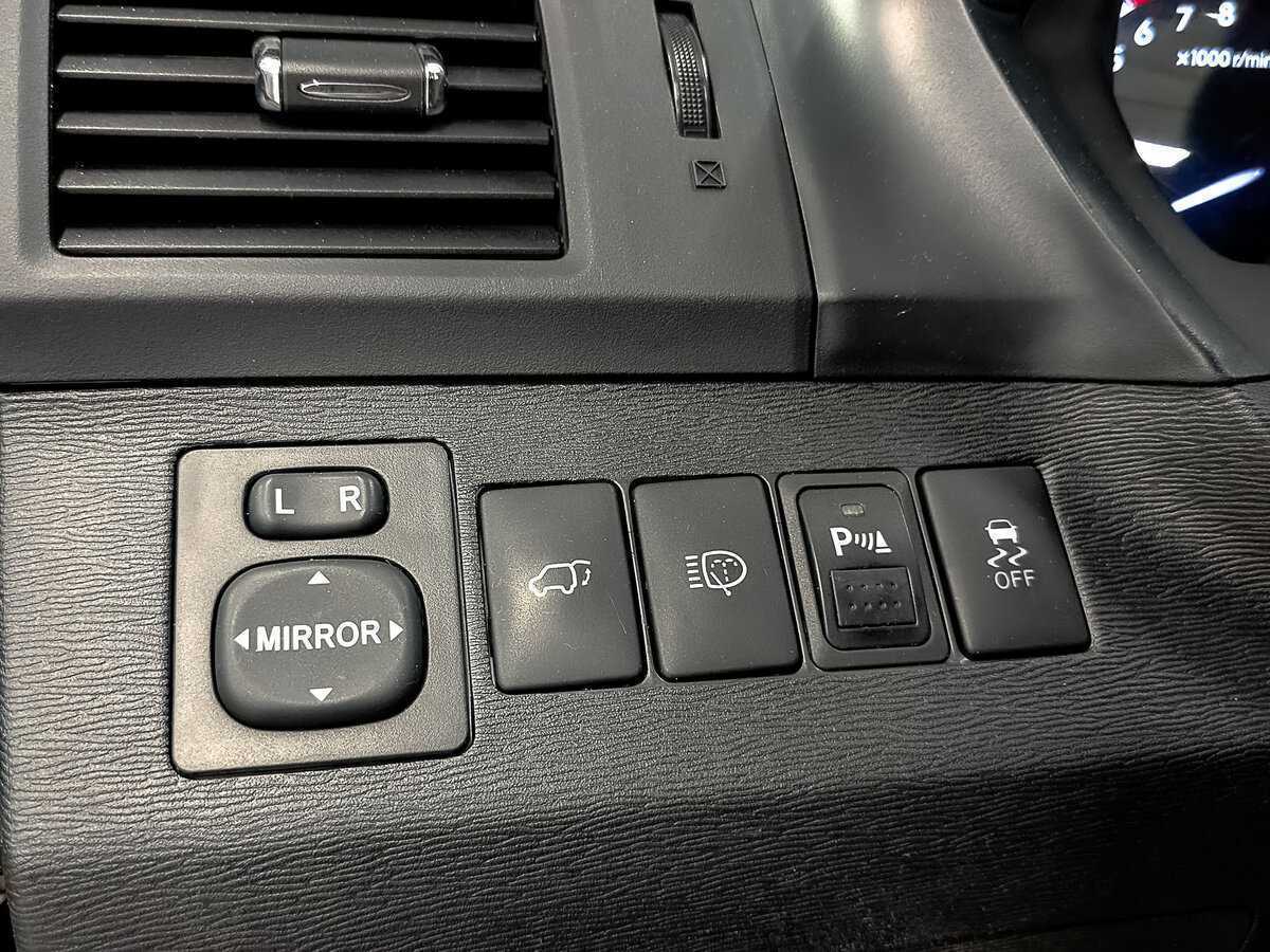 Toyota Venza с пробегом — 2013 год. Фото: #24