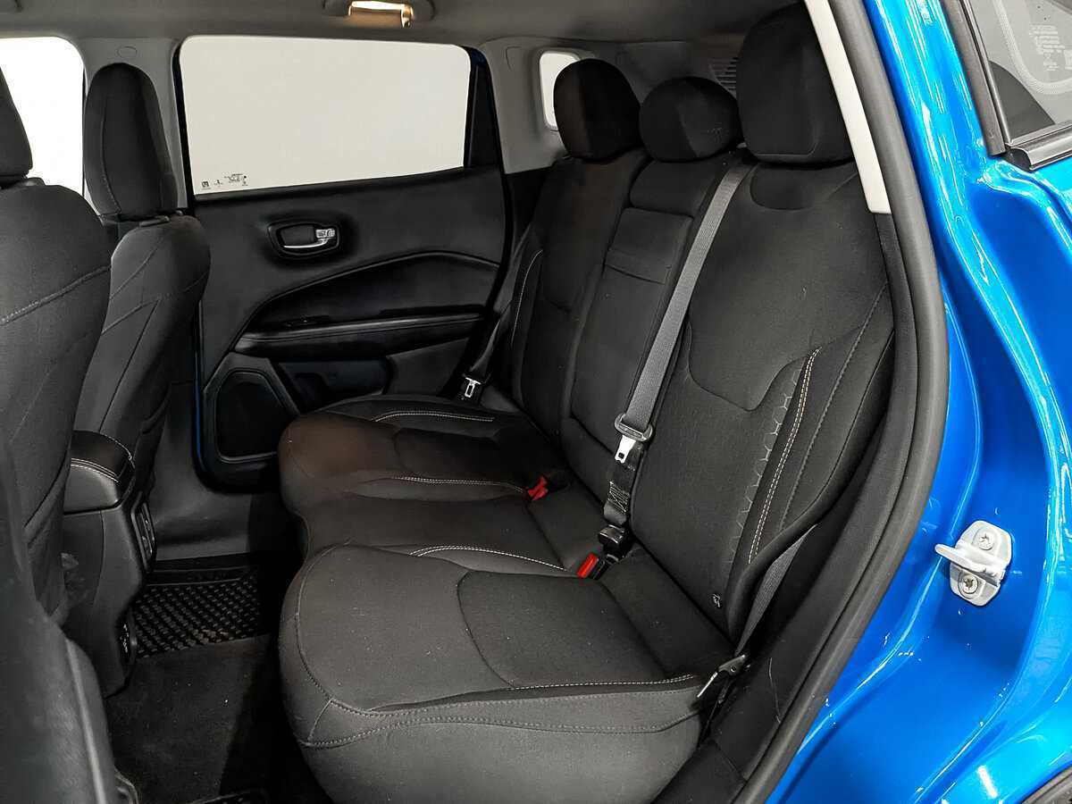 Jeep Compass с пробегом — 2018 год. Фото: #15