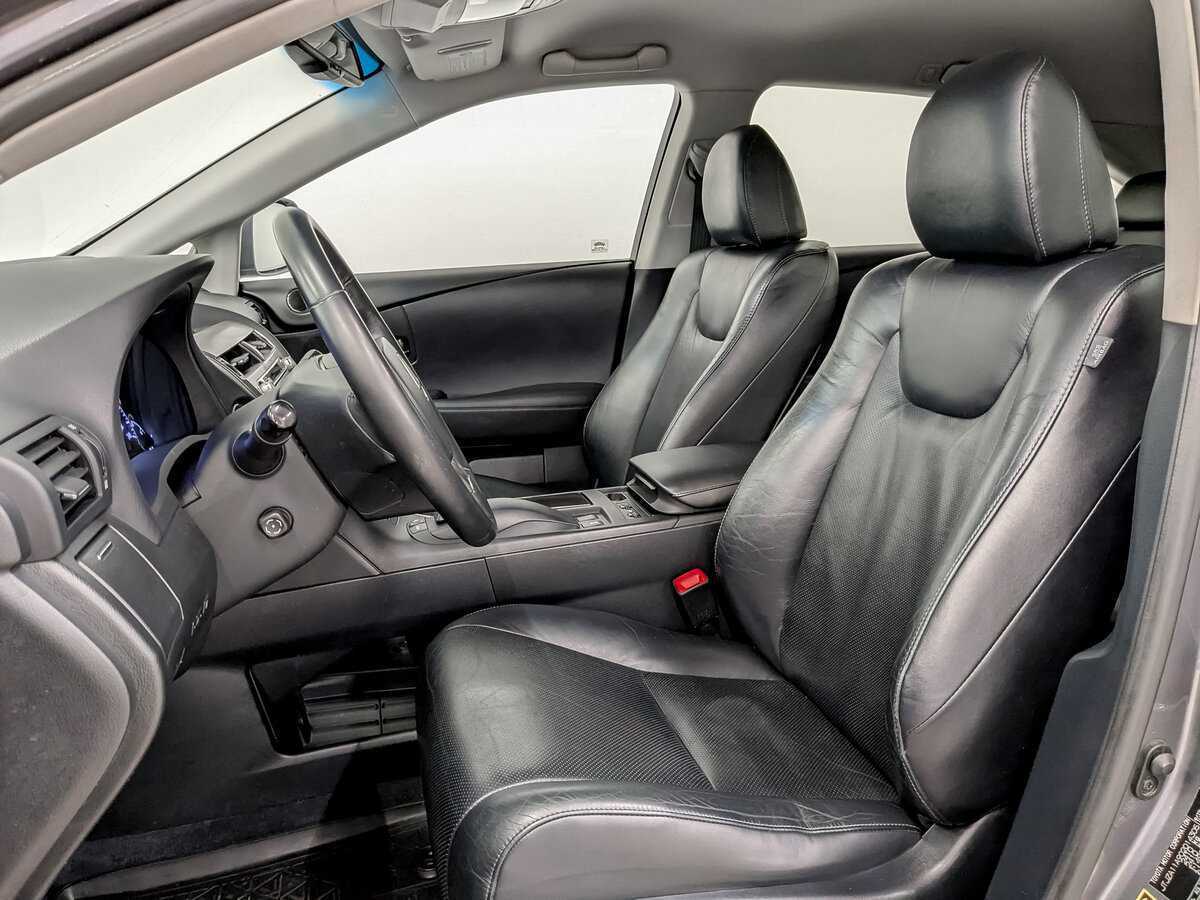 Lexus RX с пробегом — 2012 год. Фото: #19