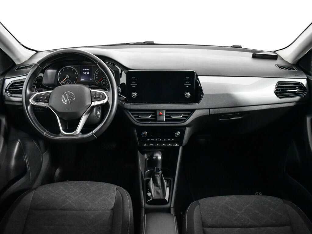 Volkswagen Polo с пробегом — 2021 год. Фото: #11