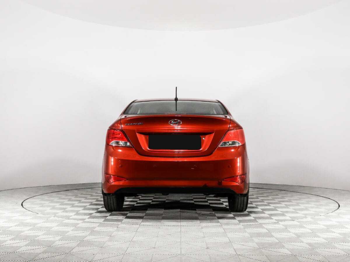 Hyundai Solaris с пробегом — 2016 год. Фото: #5