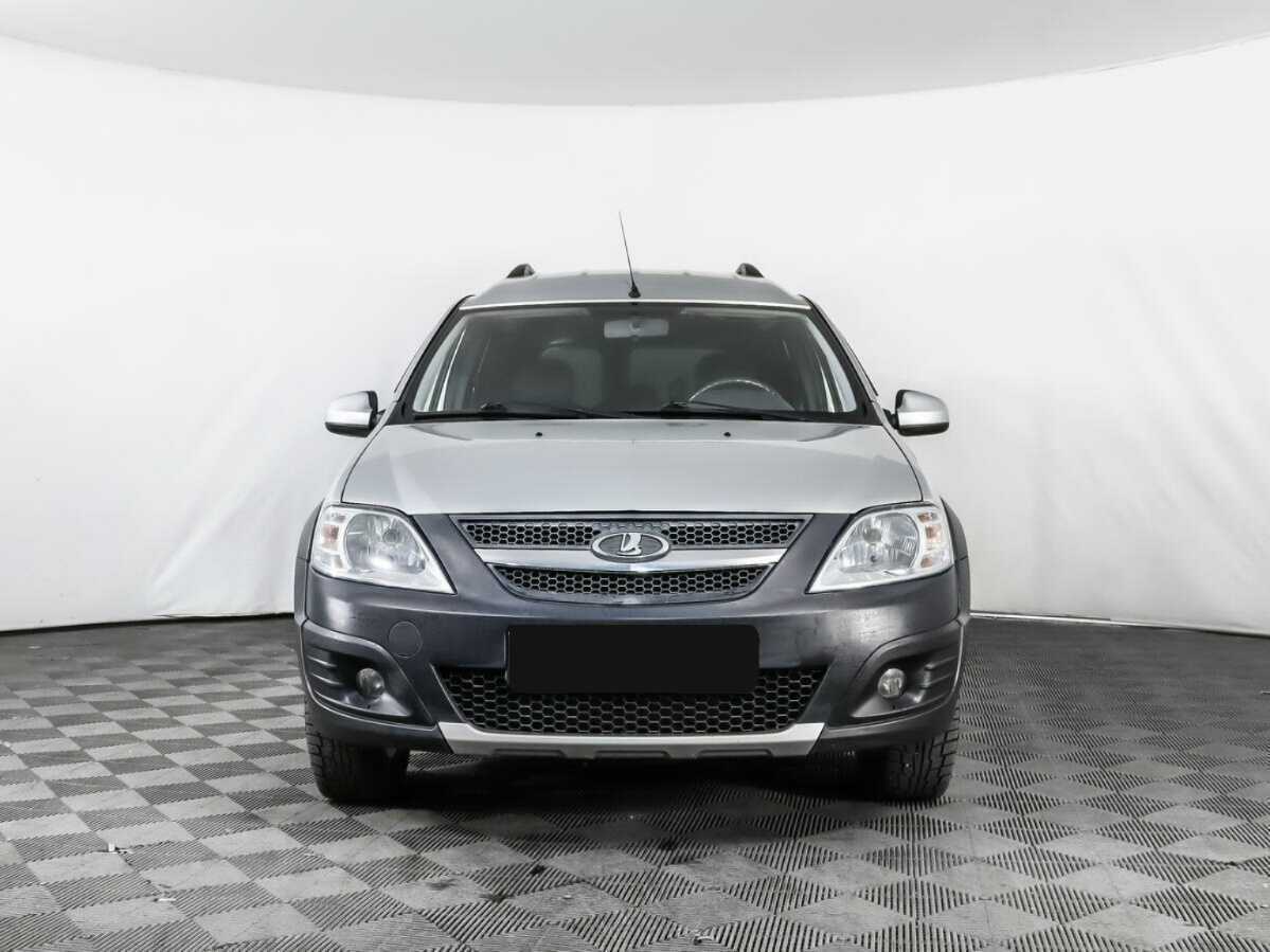 Lada (ВАЗ) Largus с пробегом — 2015 год. Фото: #1