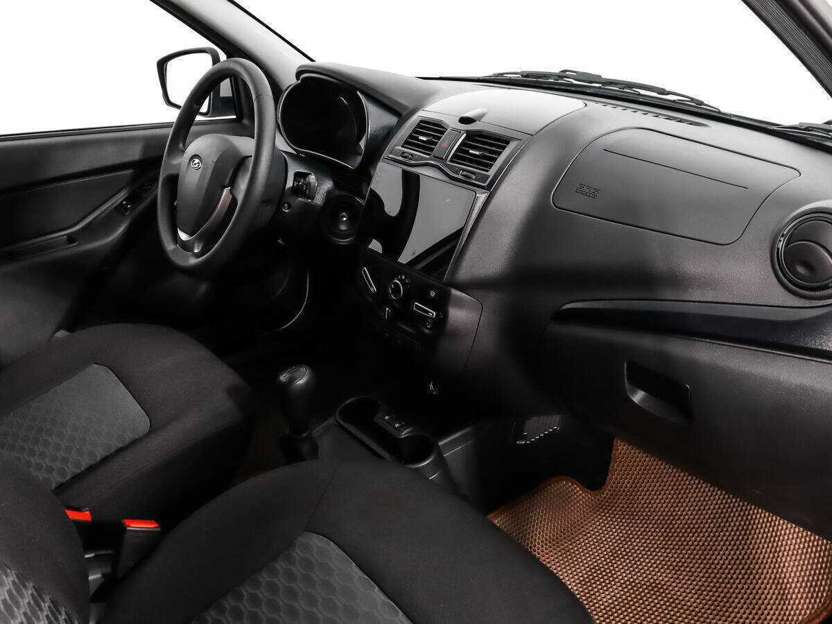 Lada (ВАЗ) Granta с пробегом — 2023 год. Фото: #8