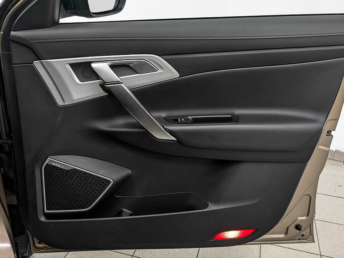 Geely Atlas с пробегом — 2019 год. Фото: #23