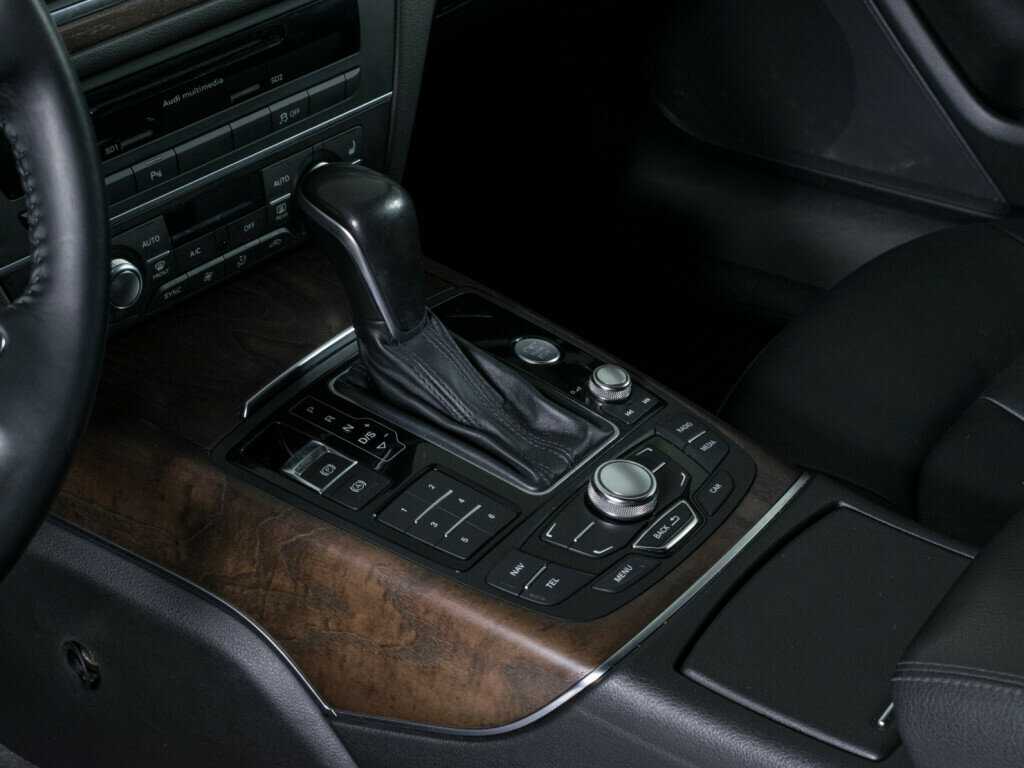 Audi A6 с пробегом — 2015 год. Фото: #12