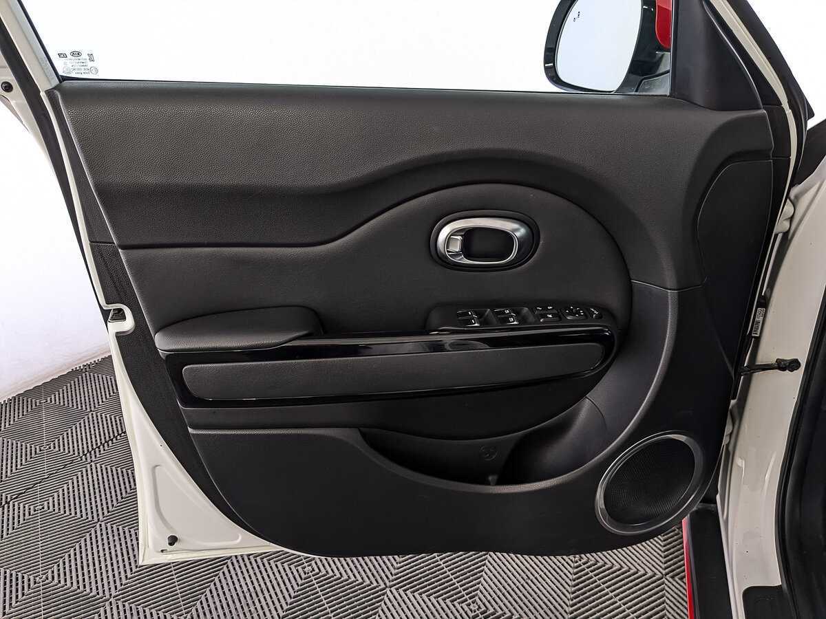 Kia Soul с пробегом — 2017 год. Фото: #18