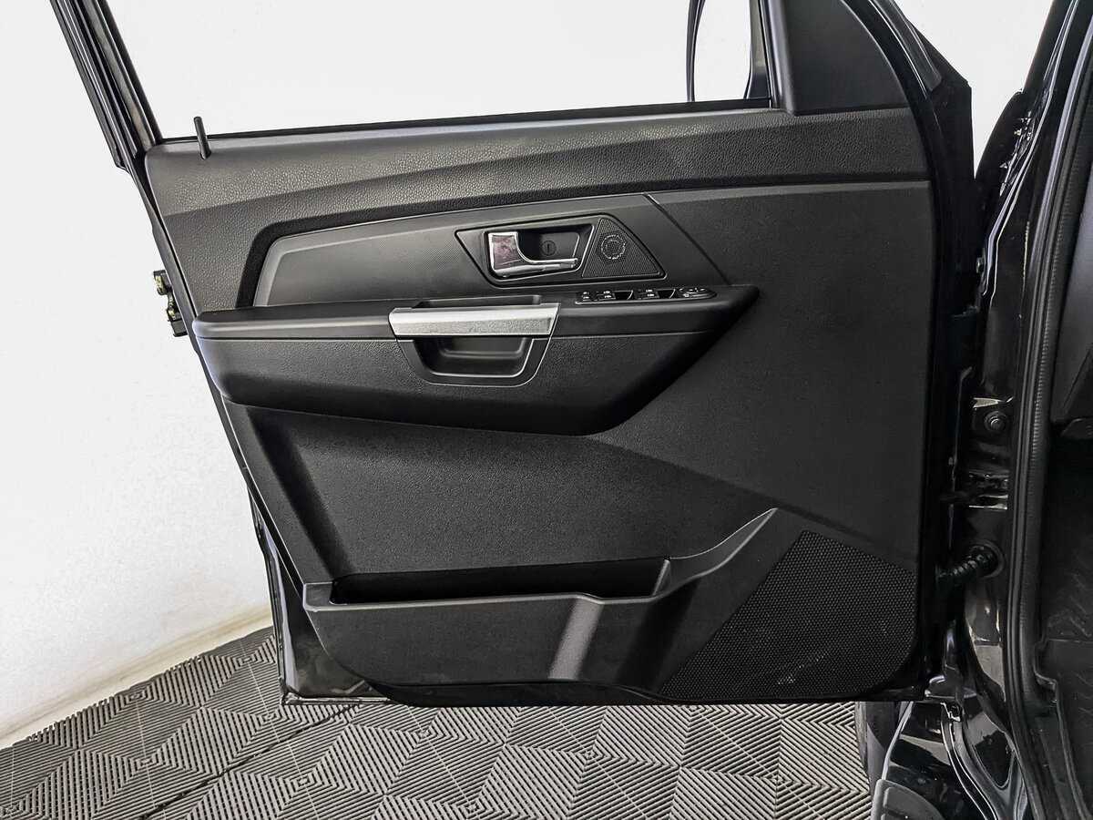 УАЗ Patriot с пробегом — 2024 год. Фото: #18