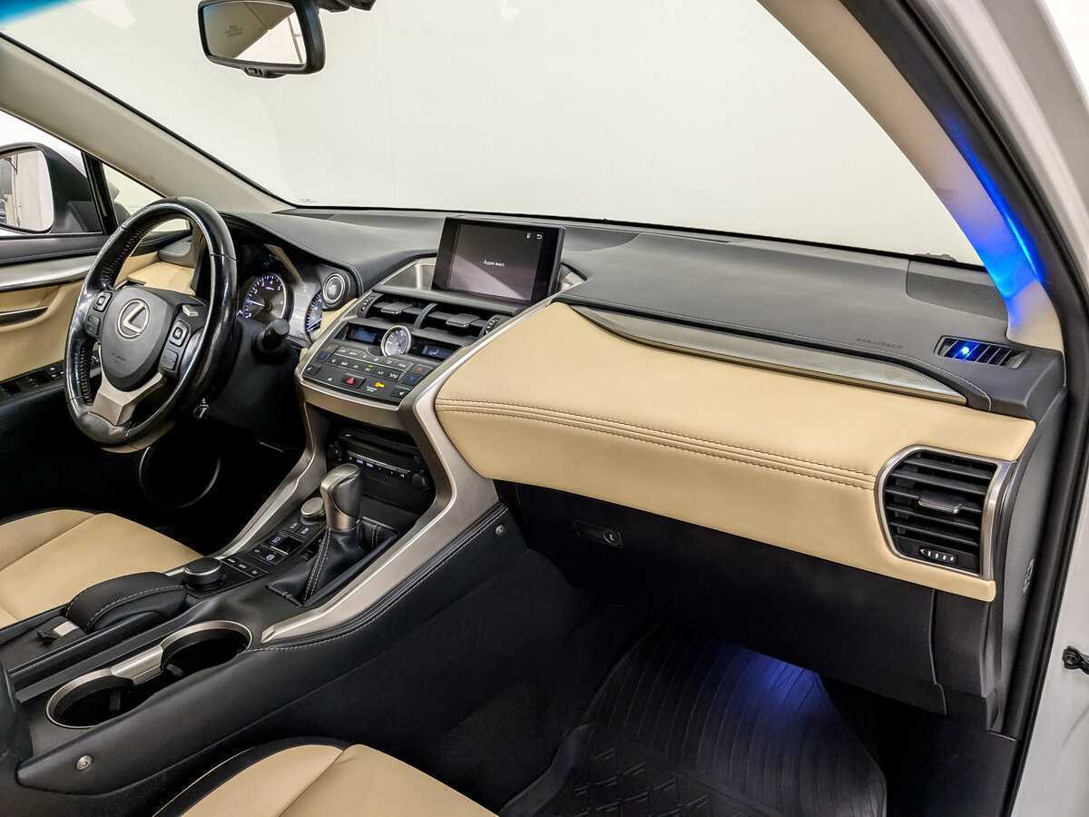 Lexus NX с пробегом — 2016 год. Фото: #10