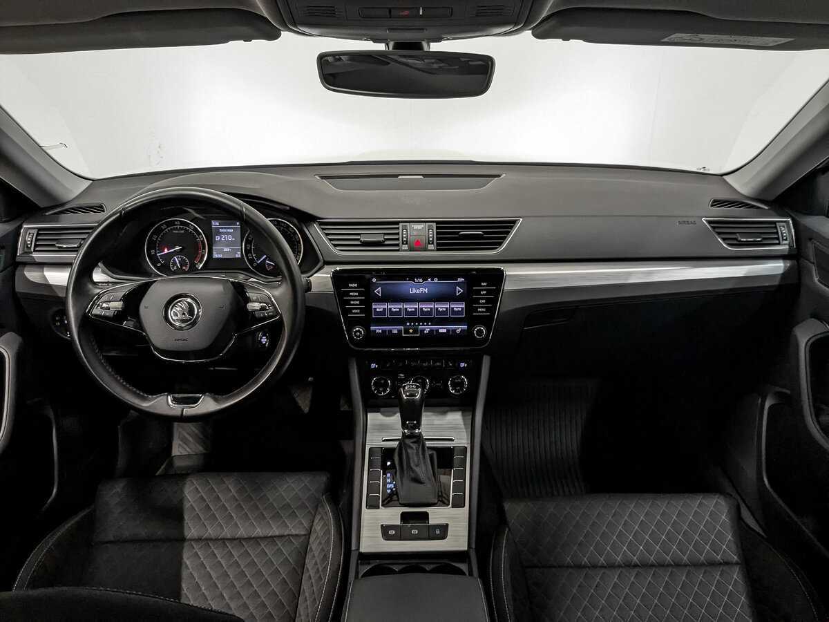 Skoda Superb с пробегом — 2020 год. Фото: #14