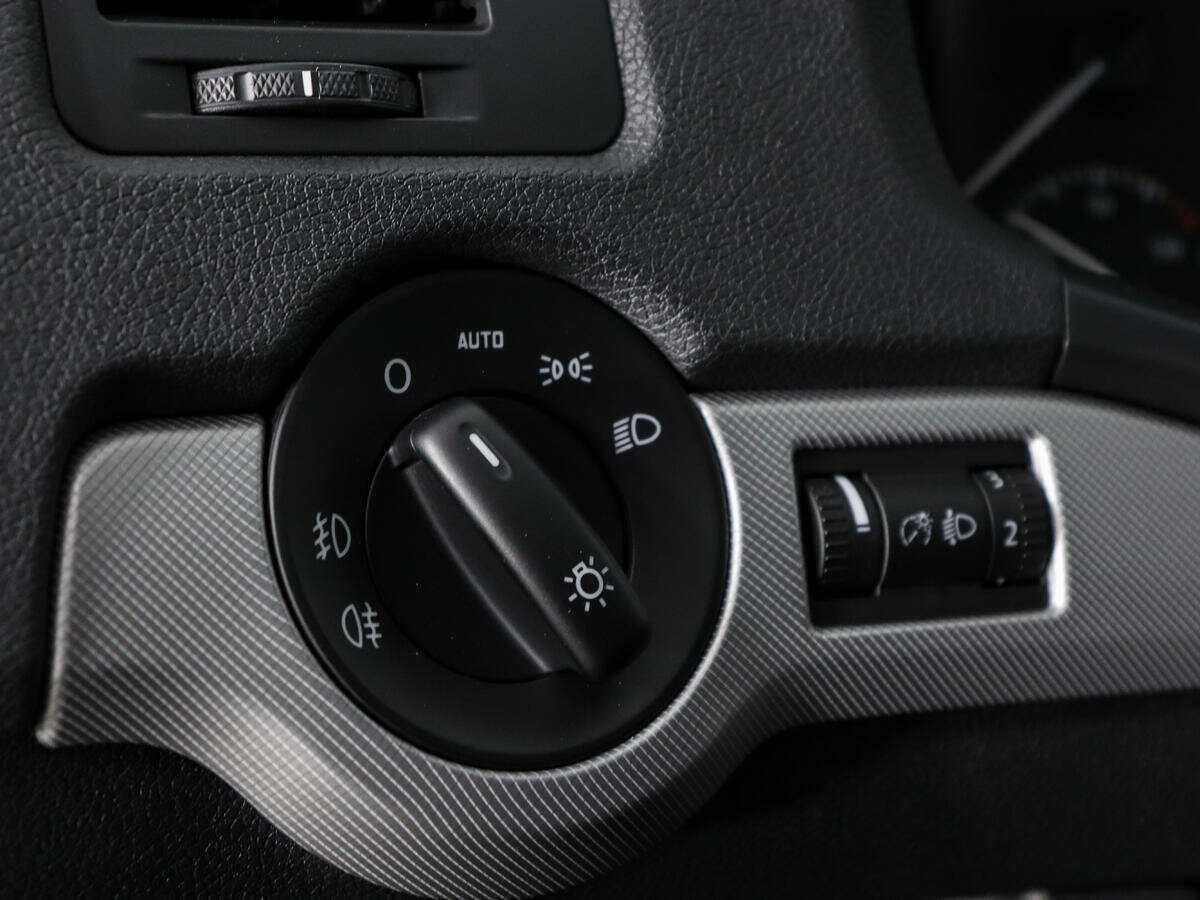 Skoda Octavia с пробегом — 2013 год. Фото: #9