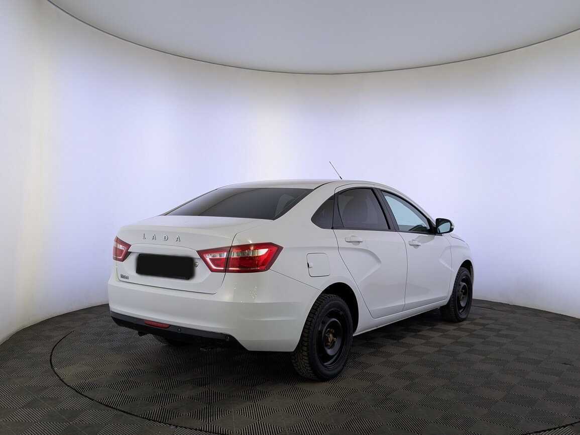Lada (ВАЗ) Vesta с пробегом — 2016 год. Фото: #4