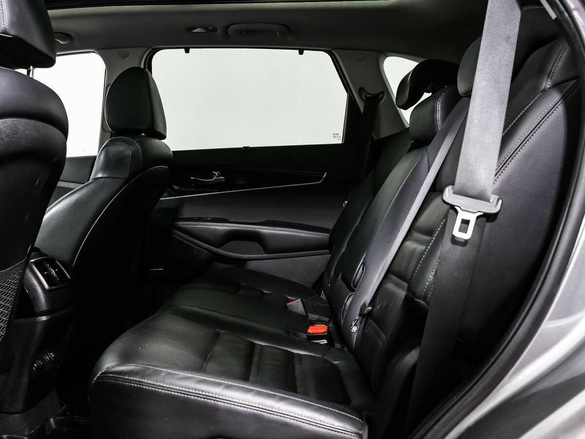 Kia Sorento с пробегом — 2018 год. Фото: #12